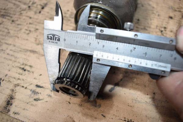 CARDAN GAUCHE RENAULT MEGANE 3 1.5DCI 2009-2015 - Vue 3